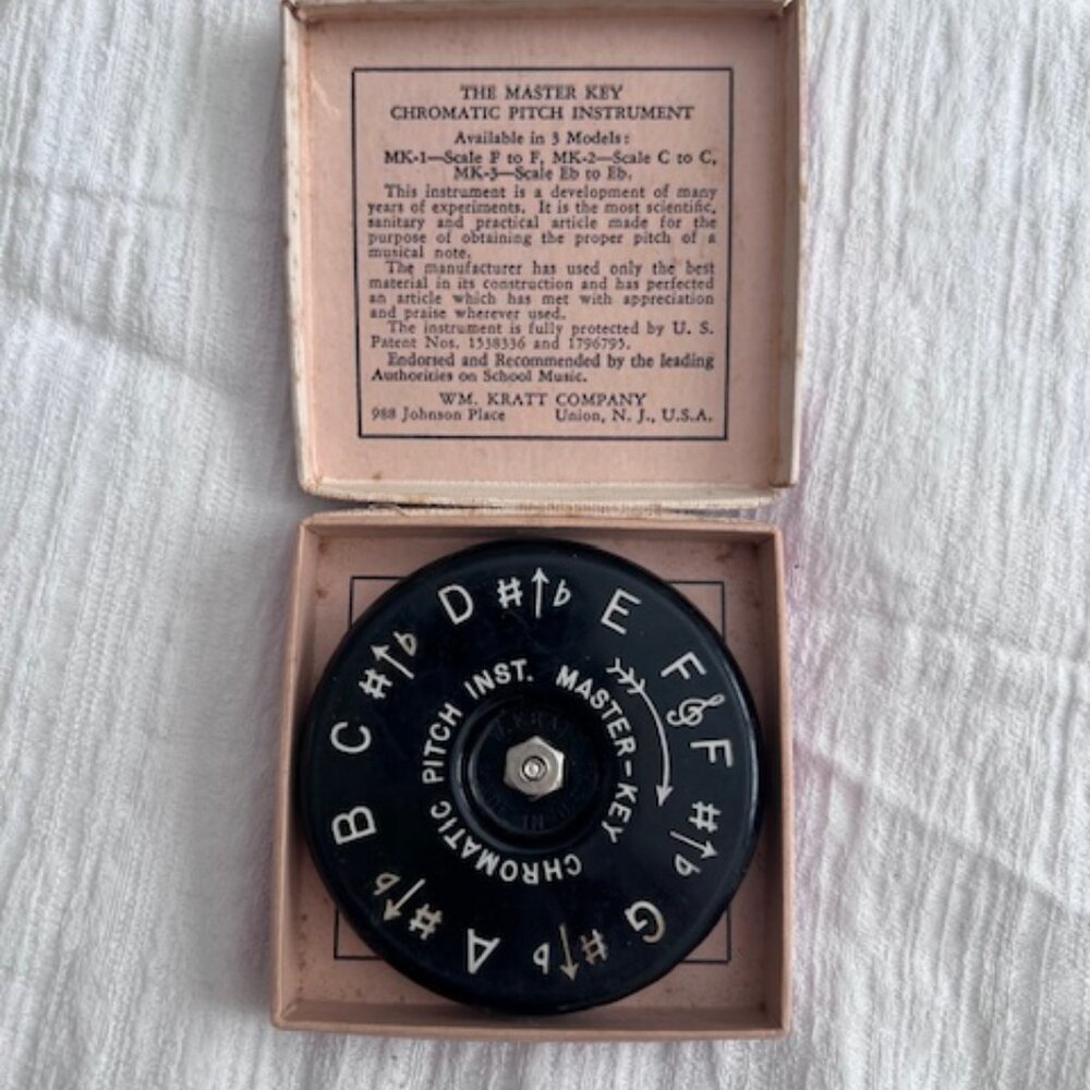 Master Key A-440 Chromatic Pitch Instrument Vintage